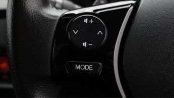 Toyota AYGO VVT-I X-TREND X-SHIFT TSS