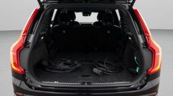 Volvo XC90 RECHARGE T8 R-DESIGN AWD