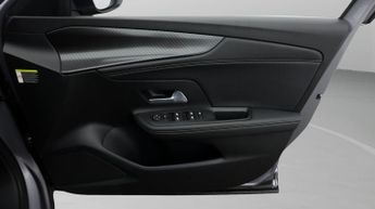 Vauxhall Mokka Electric SRI NAV PREMIUM