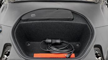 Polestar Polestar 2 BASE