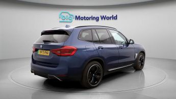 BMW iX3 PREMIER EDITION PRO