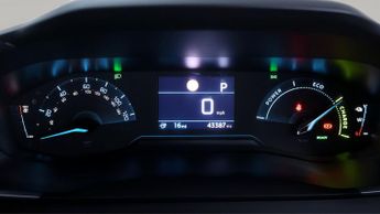 Peugeot E-2008 ALLURE