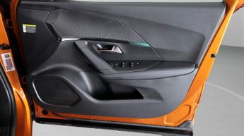 Peugeot E-2008 ALLURE