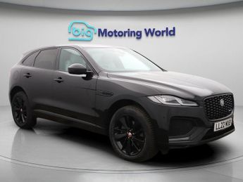 Jaguar F-Pace R-DYNAMIC SE
