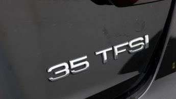 Audi A4 TFSI S LINE
