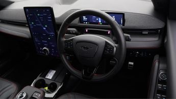 Ford Mustang Mach-E BASE