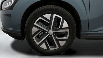 Hyundai KONA PREMIUM