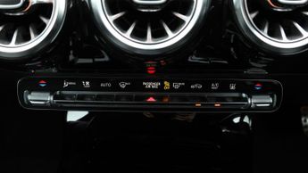 Mercedes-Benz CLA CLA 250 E AMG LINE PREMIUM