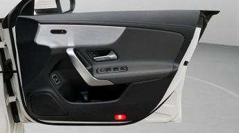 Mercedes-Benz CLA CLA 250 E AMG LINE PREMIUM