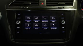 Volkswagen Tiguan SE TDI BLUEMOTION TECHNOLOGY DSG