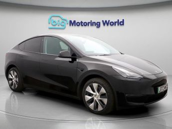 Tesla Model Y LONG RANGE AWD