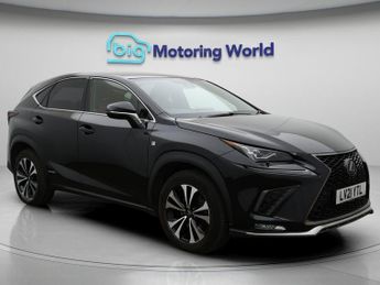 Lexus NX 300H F SPORT