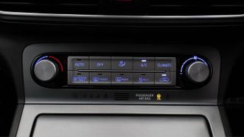 Hyundai KONA PREMIUM