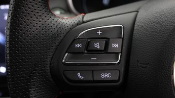 MG MG ZS TROPHY CONNECT