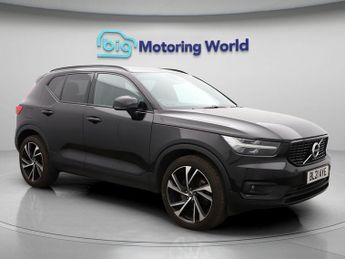 Volvo XC40 RECHARGE T5 R-DESIGN PRO
