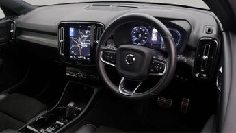 Volvo XC40 RECHARGE T5 R-DESIGN PRO