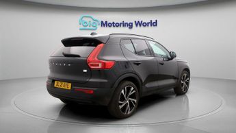 Volvo XC40 RECHARGE T5 R-DESIGN PRO