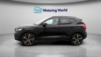 Volvo XC40 RECHARGE T5 R-DESIGN PRO