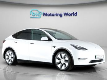 Tesla Model Y LONG RANGE AWD