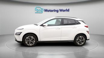 Hyundai KONA PREMIUM