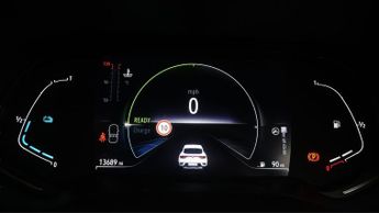 Renault Arkana ICONIC E-TECH