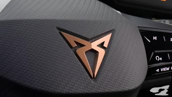 CUPRA Born V1