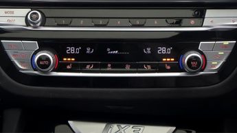 BMW iX3 PREMIER EDITION