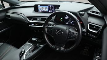 Lexus UX 250H F SPORT