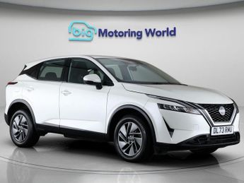 Nissan Qashqai DIG-T ACENTA PREMIUM DCT