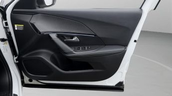 Peugeot E-2008 GT PREMIUM