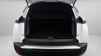 Peugeot E-2008 GT PREMIUM