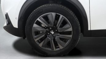 Peugeot E-2008 GT PREMIUM
