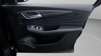 MG MG HS EXCLUSIVE DCT