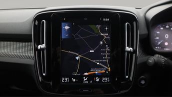 Volvo XC40 T3 R-DESIGN