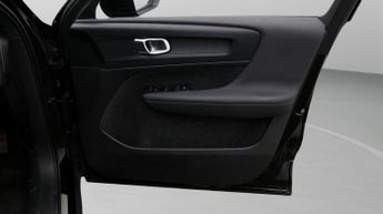 Volvo XC40 RECHARGE CORE