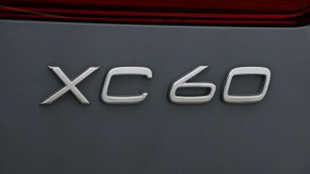 Volvo XC60 RECHARGE T6 CORE AWD