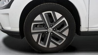 Hyundai KONA PREMIUM