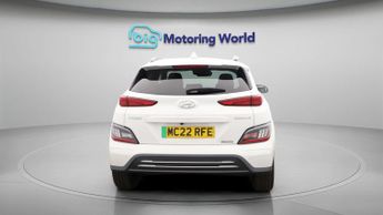 Hyundai KONA PREMIUM