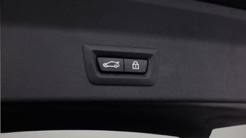 BMW iX3 PREMIER EDITION PRO