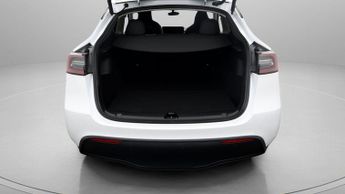 Tesla Model Y BASE