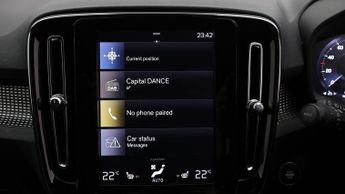 Volvo XC40 T4 R-DESIGN AWD