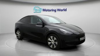 Tesla Model Y LONG RANGE AWD