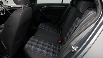 Volkswagen Golf GTE ADVANCE DSG