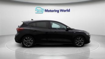 Ford Focus ST-LINE