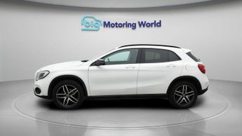 Mercedes-Benz GLA GLA 180 URBAN EDITION