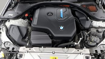 BMW 3 Series 330E M SPORT