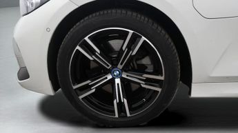 BMW 3 Series 330E M SPORT