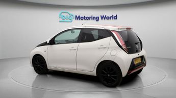 Toyota AYGO VVT-I X-PRESS