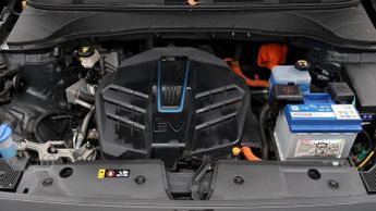 Hyundai KONA PREMIUM