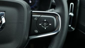 Volvo XC40 RECHARGE PLUS